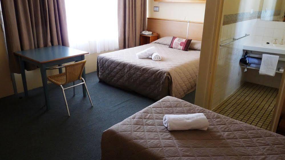 Loddon River Motel Kerang Zewnętrze zdjęcie